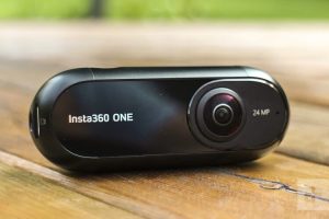 Insta360 ONE lowest price on GearBest, buy one and get a Xiaomi Mi Band 2 for free!